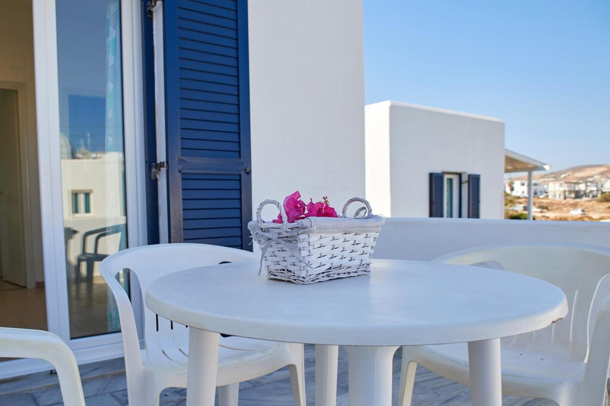 Theologos Place Antiparos Town Extérieur photo