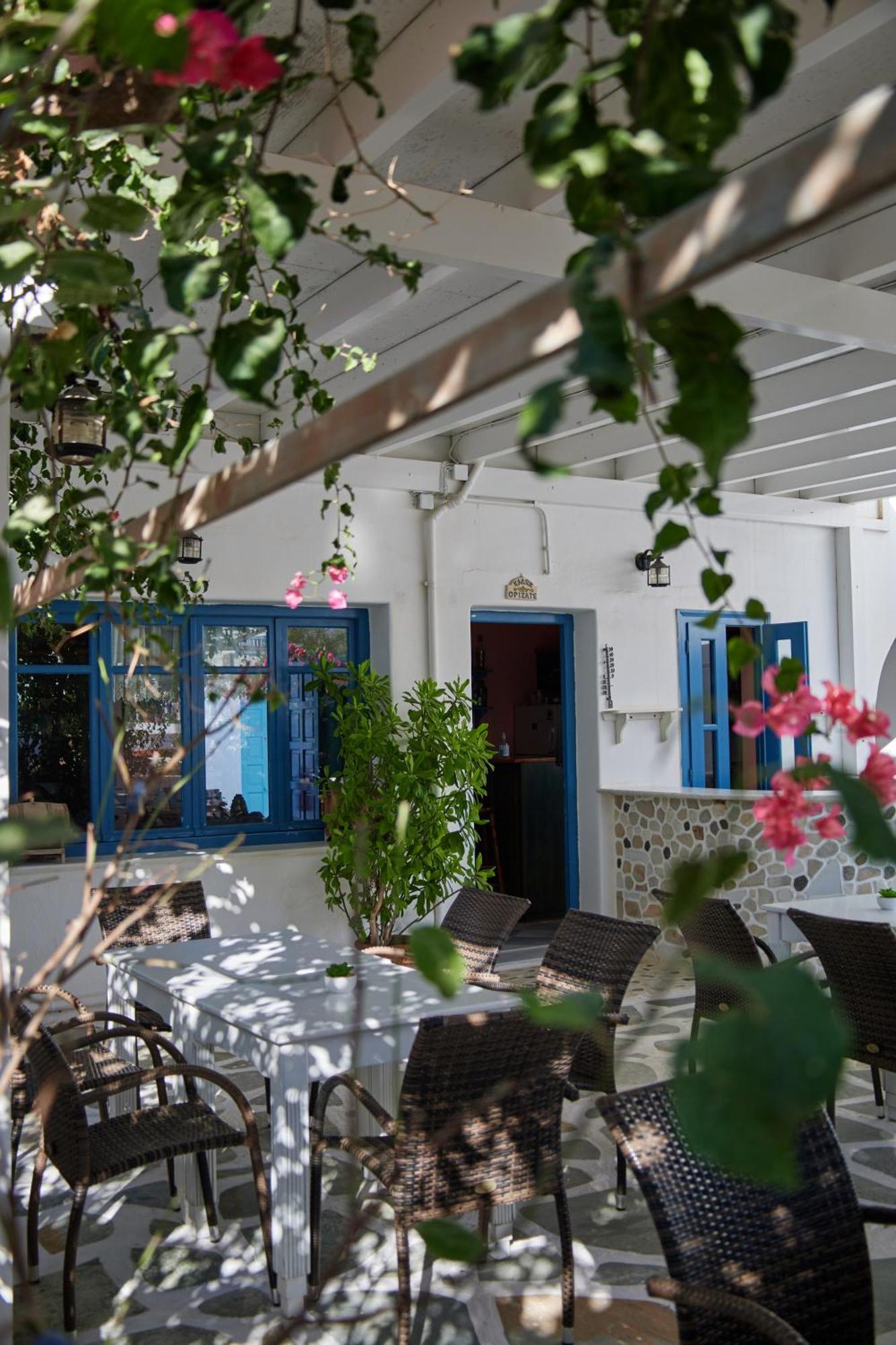 Theologos Place Antiparos Town Extérieur photo