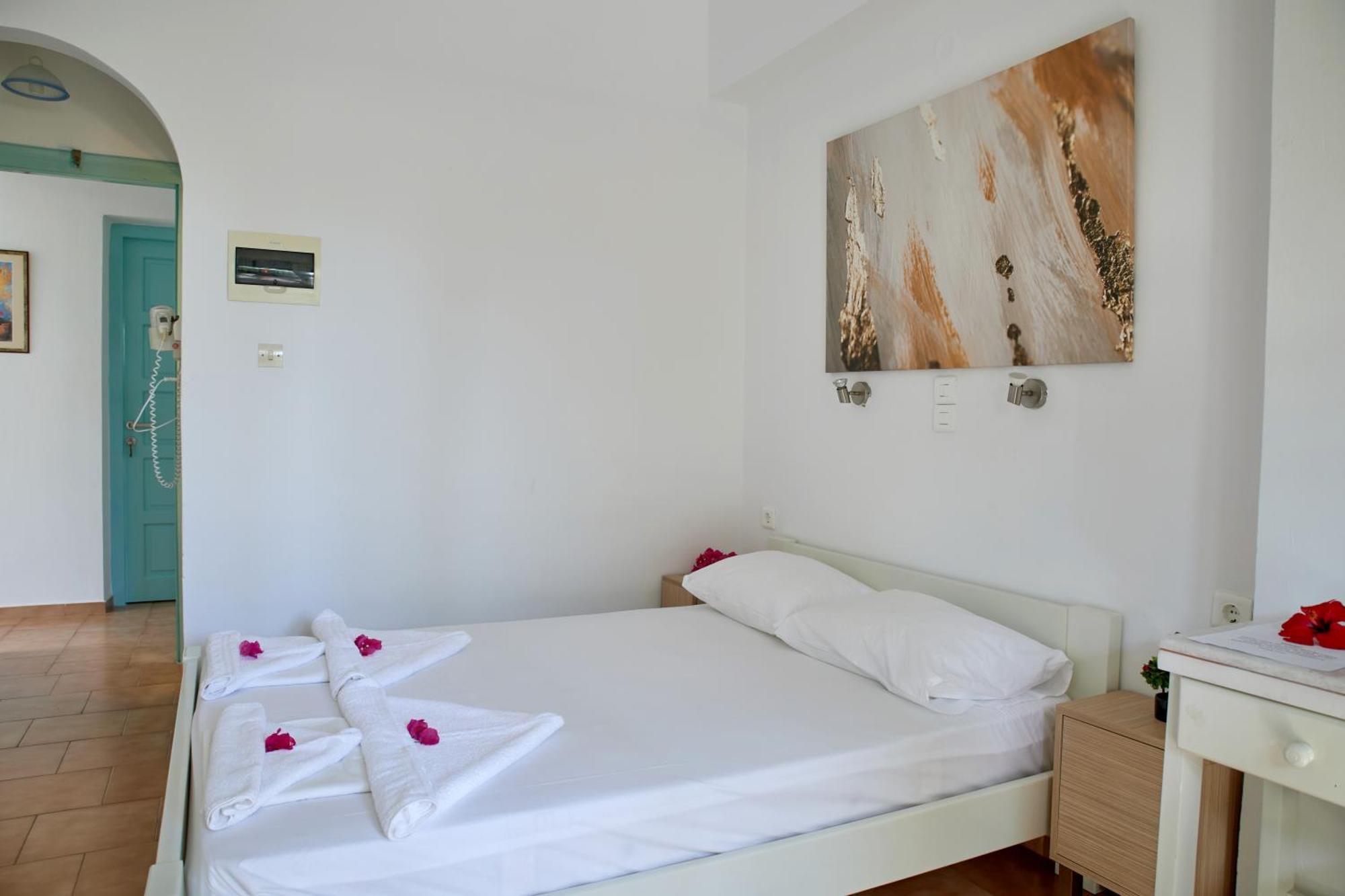 Theologos Place Antiparos Town Extérieur photo