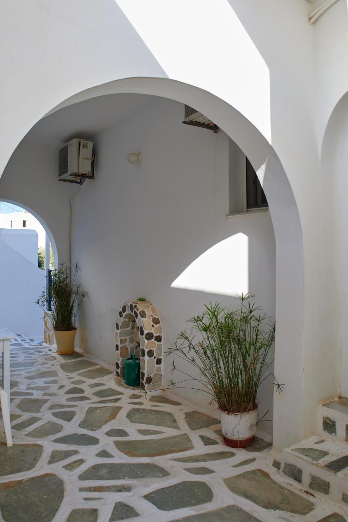 Theologos Place Antiparos Town Extérieur photo