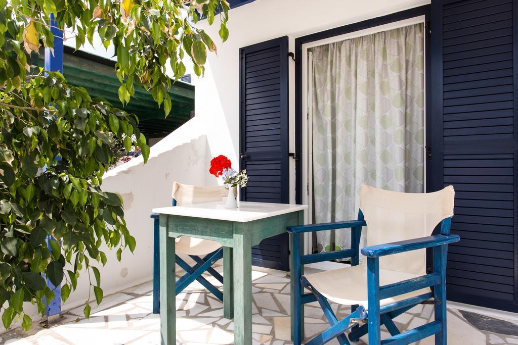 Theologos Place Antiparos Town Chambre photo